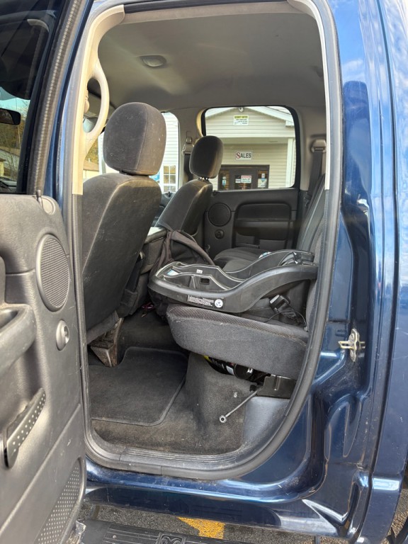 2003 Dodge Ram 3500 Image 11