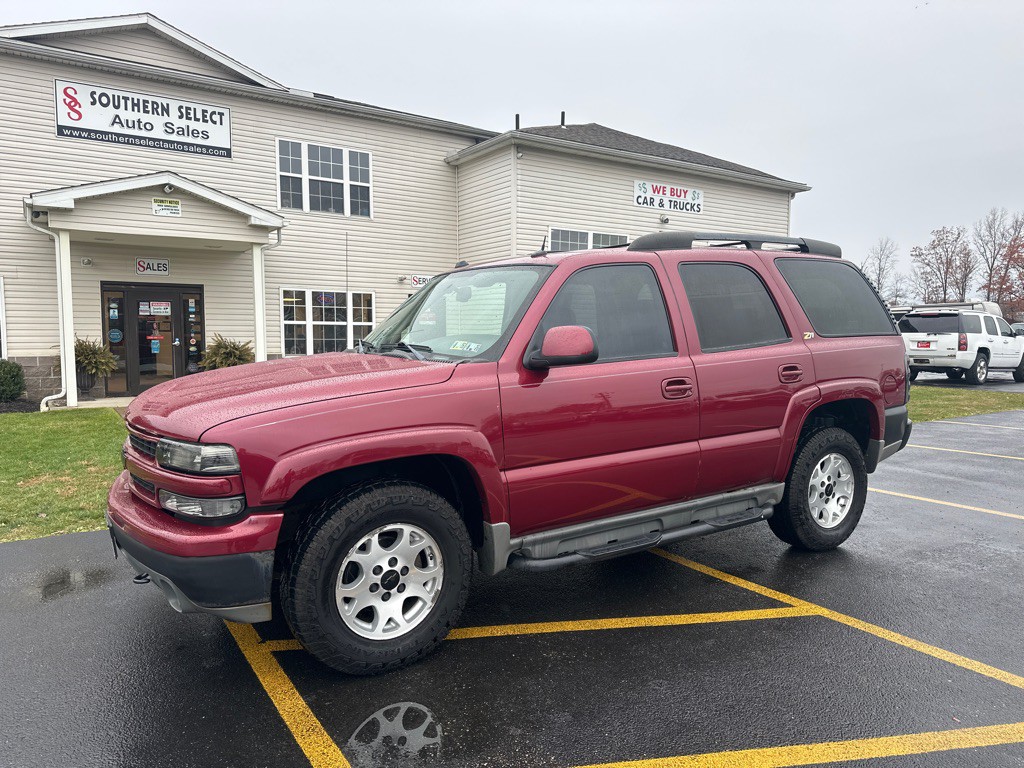2004 Chevrolet Tahoe Image 2