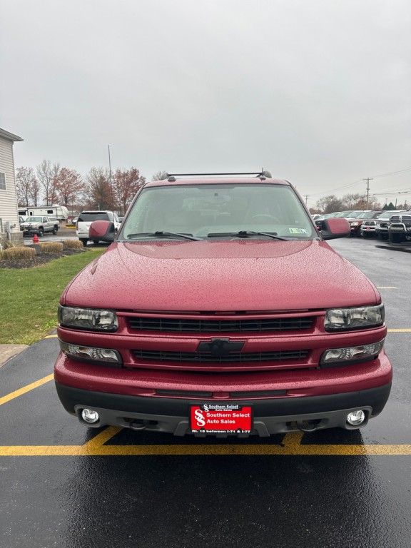 2004 Chevrolet Tahoe Image 3