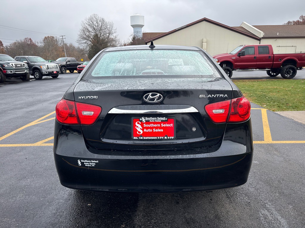 2010 Hyundai Elantra Image 7