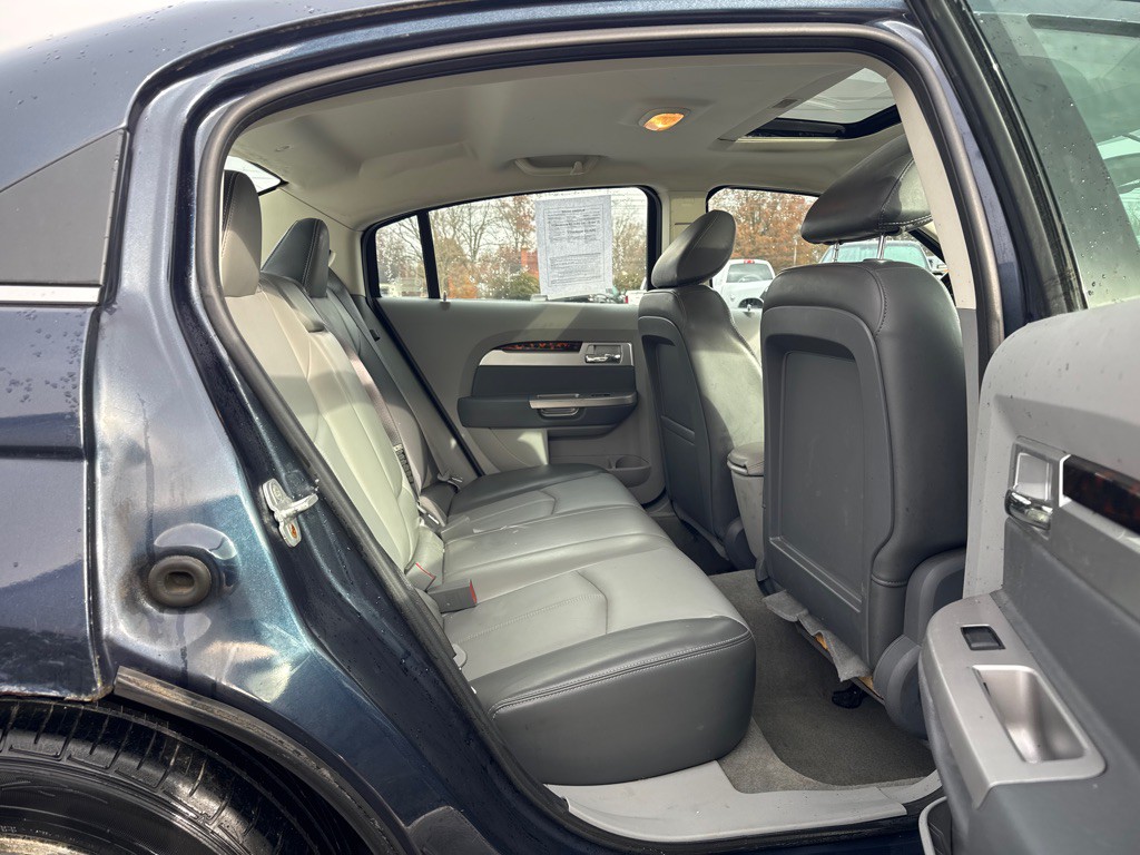 2007 Chrysler Sebring Image 12