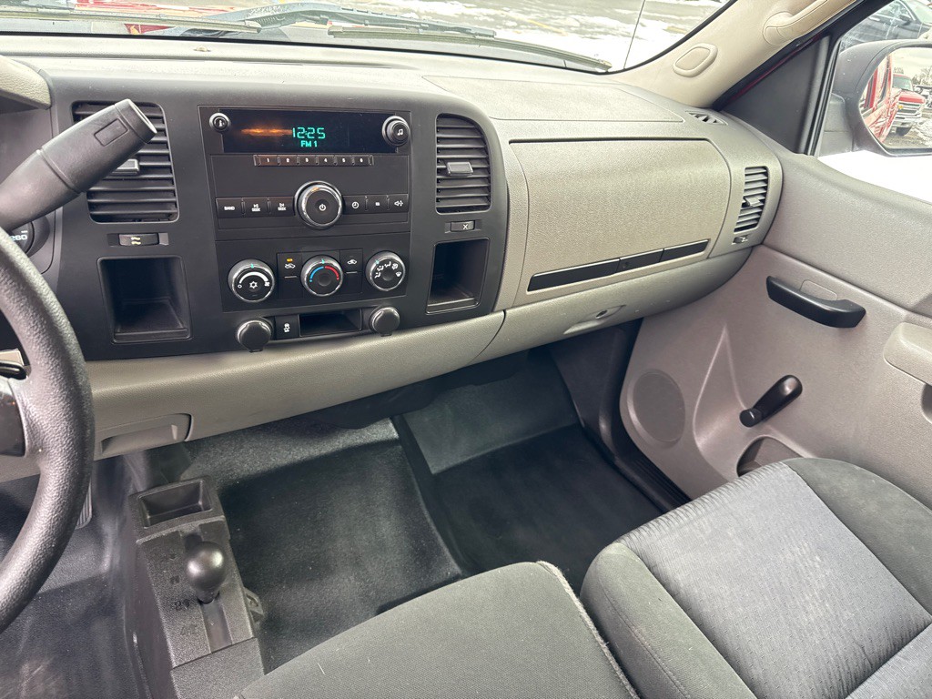 2012 GMC Sierra Image 17