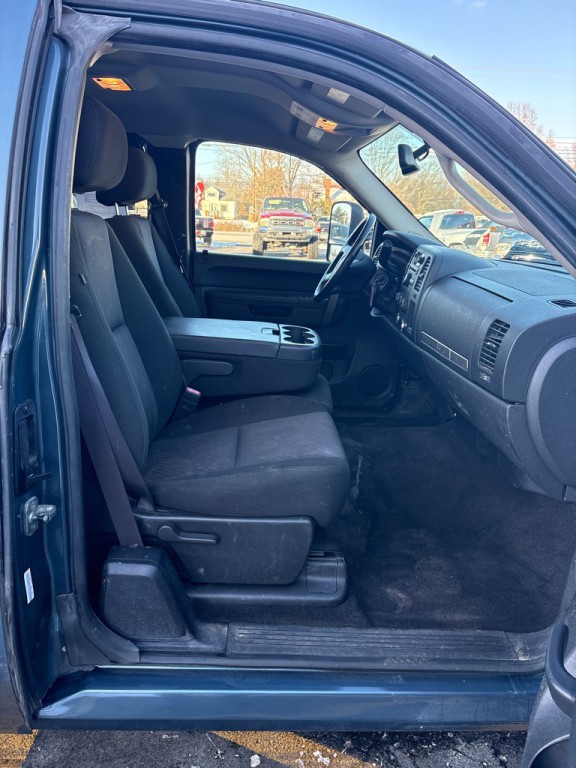 2010 GMC Sierra Image 11