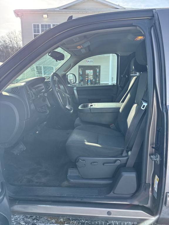 2013 Chevrolet Silverado 1500 Image 9