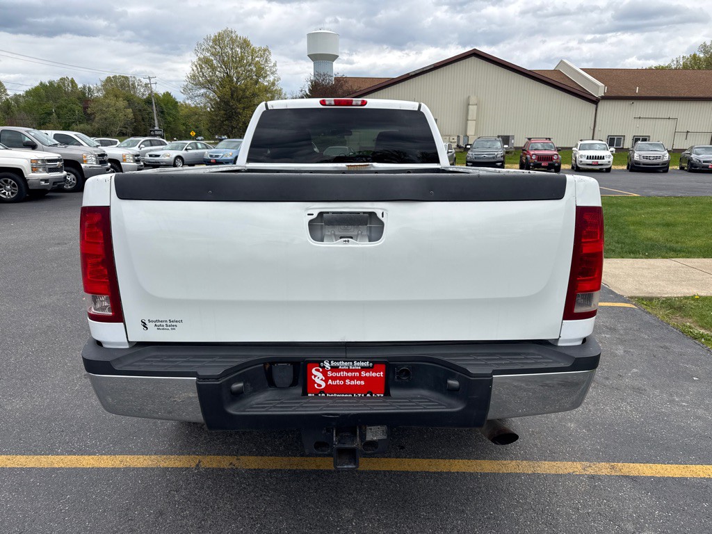 2011 GMC Sierra Image 7