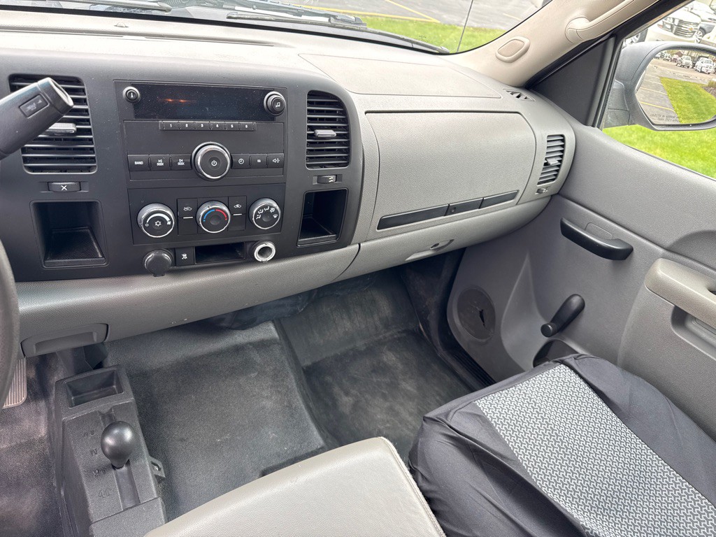 2011 GMC Sierra Image 15