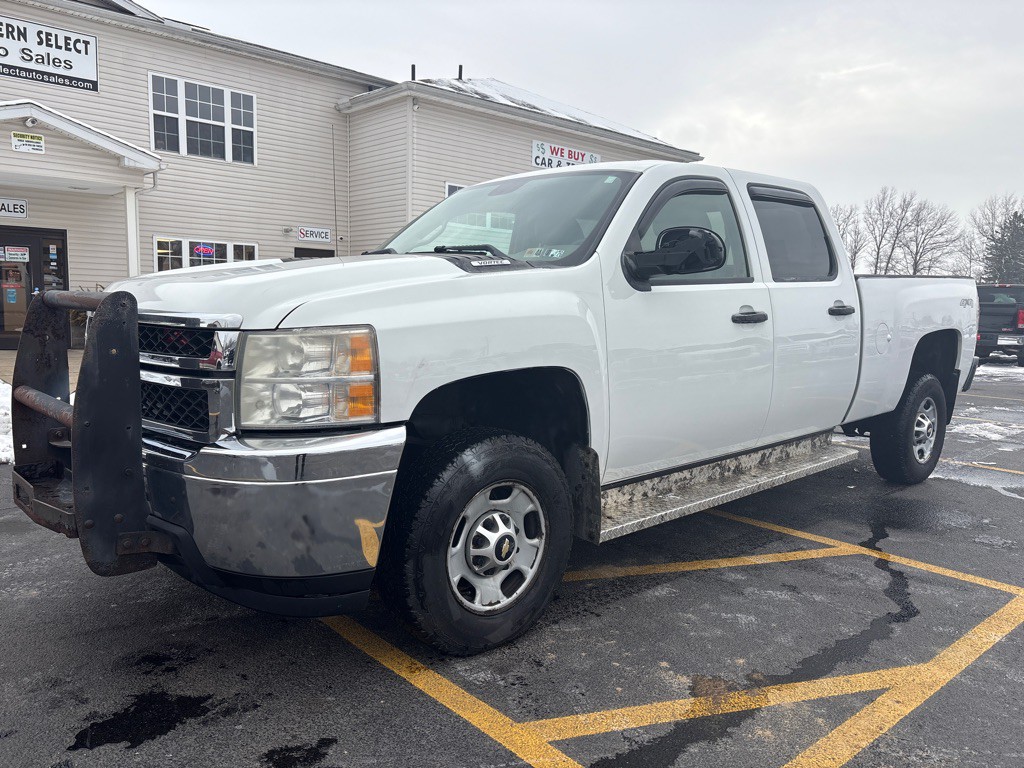 2011 Chevrolet Silverado 1500 Image 2