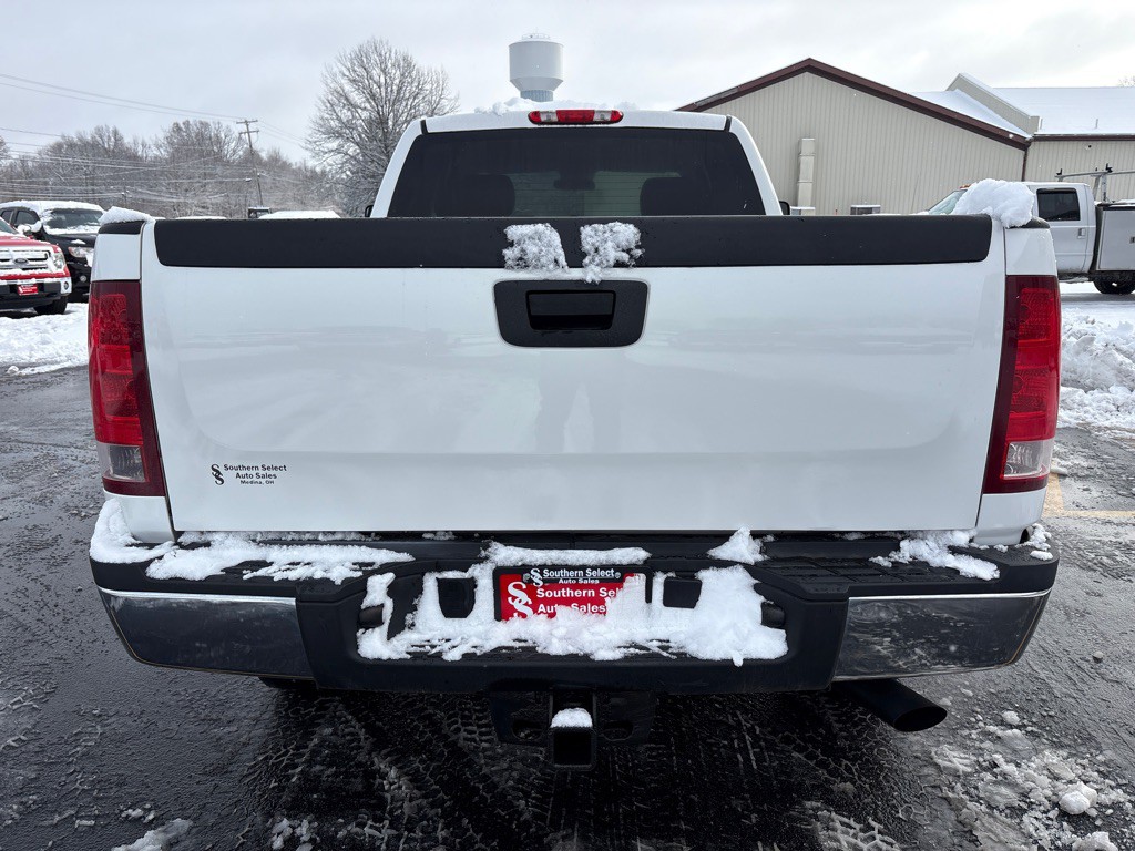 2011 GMC Sierra Image 7