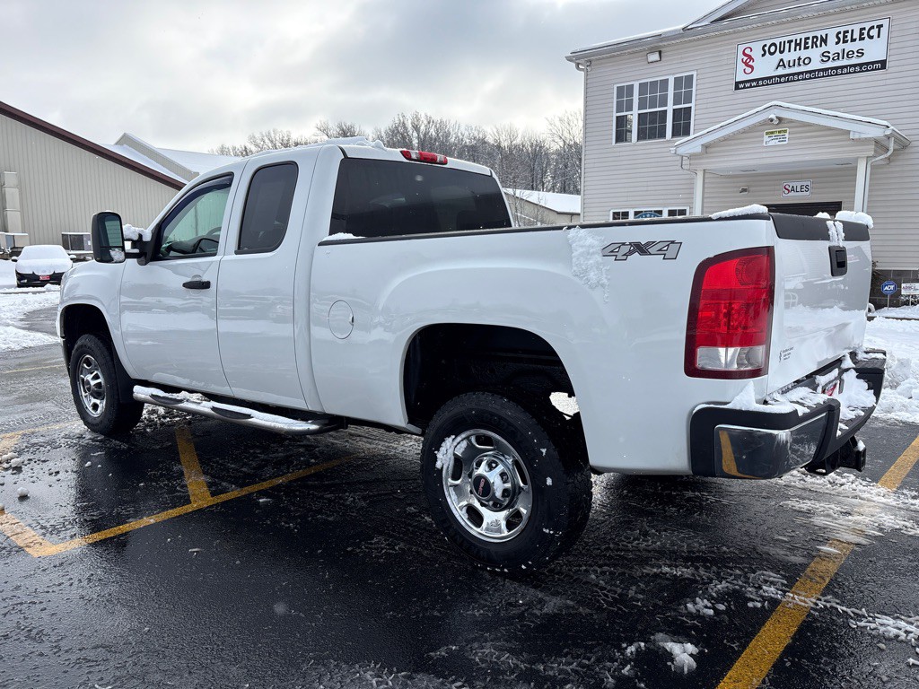 2011 GMC Sierra Image 8
