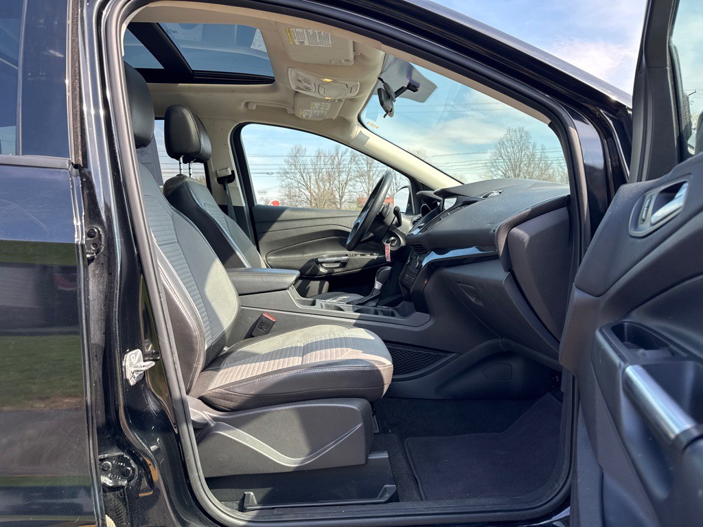 2017 Ford Escape Image 13