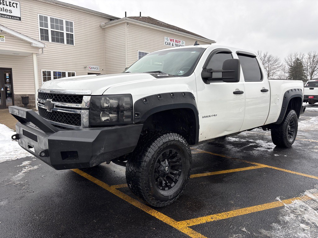 2014 Chevrolet Silverado 1500 Image 2