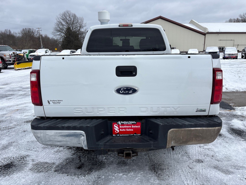2011 Ford F-250 Image 7