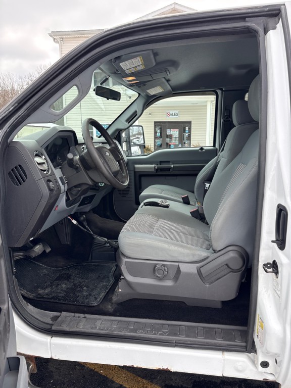 2011 Ford F-250 Image 9