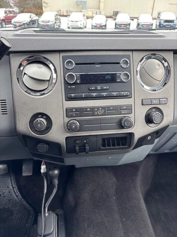2011 Ford F-250 Image 15