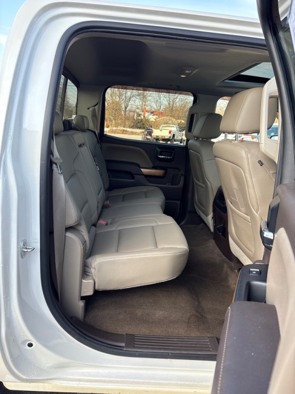 2015 Chevrolet Silverado 1500 Image 12