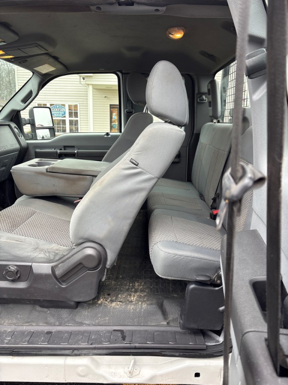 2015 Ford F-250 Image 10