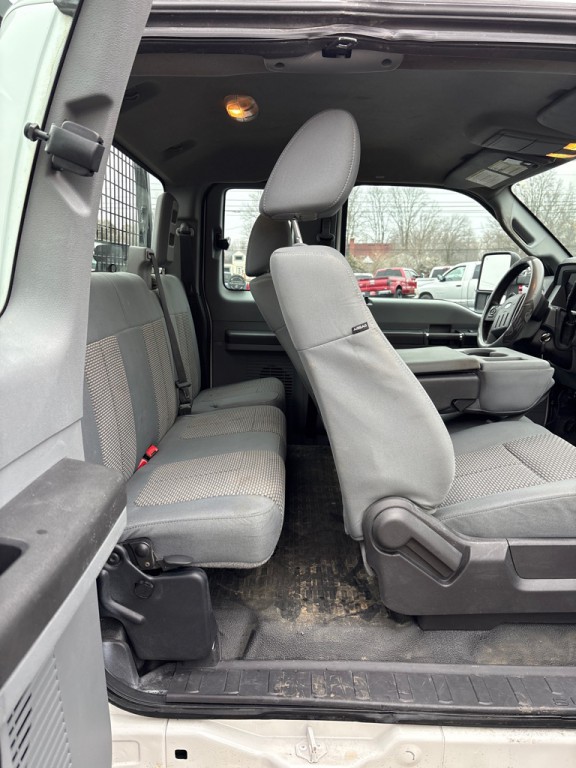 2015 Ford F-250 Image 12
