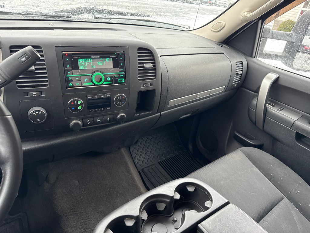 2013 Chevrolet Silverado 1500 Image 17