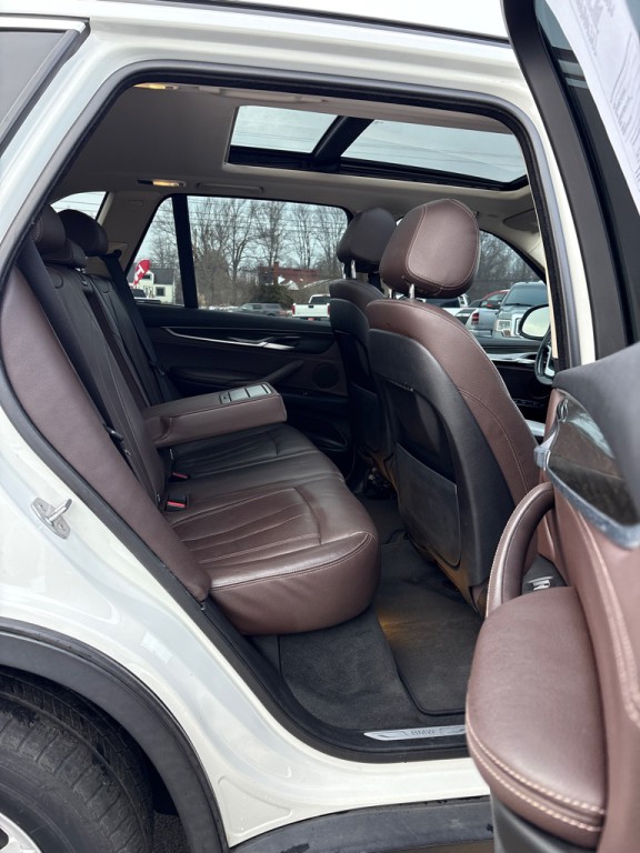 2015 BMW X5 Image 12