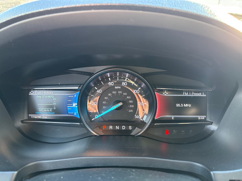 2018 Ford Explorer Image 15