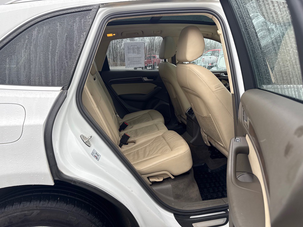 2013 Audi Q5 Image 12