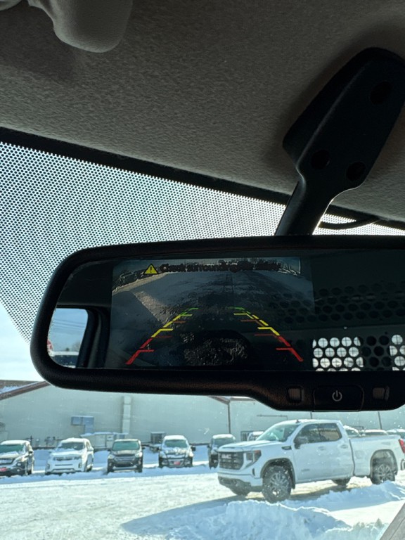 2016 Chevrolet Express Image 19