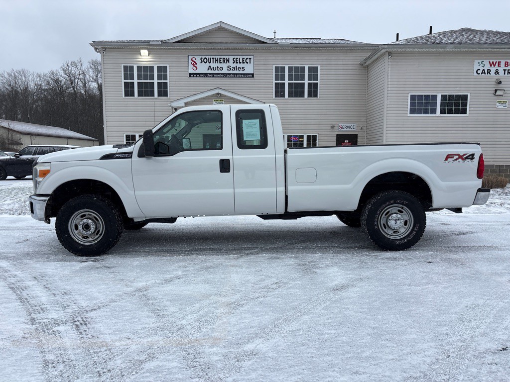 2015 Ford F-250 Image 1