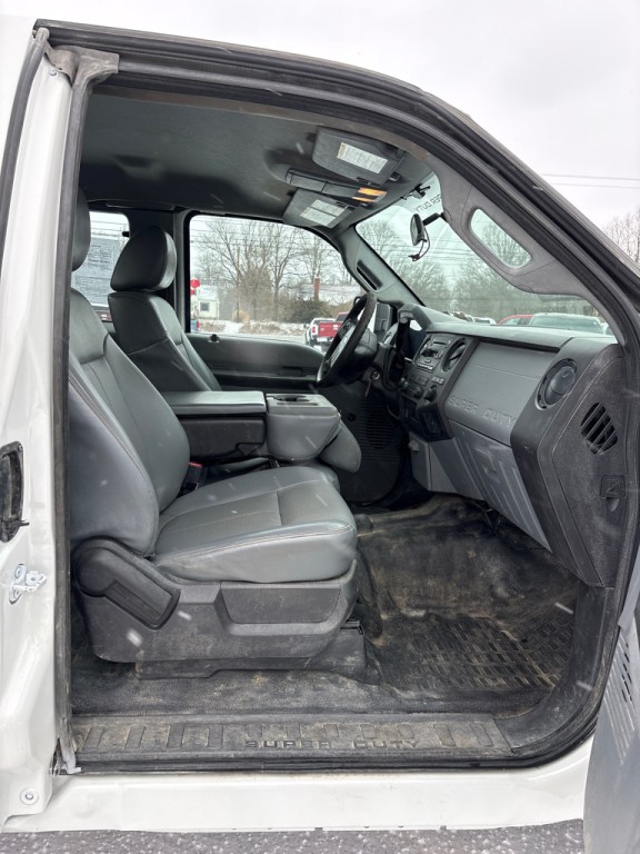 2015 Ford F-250 Image 11