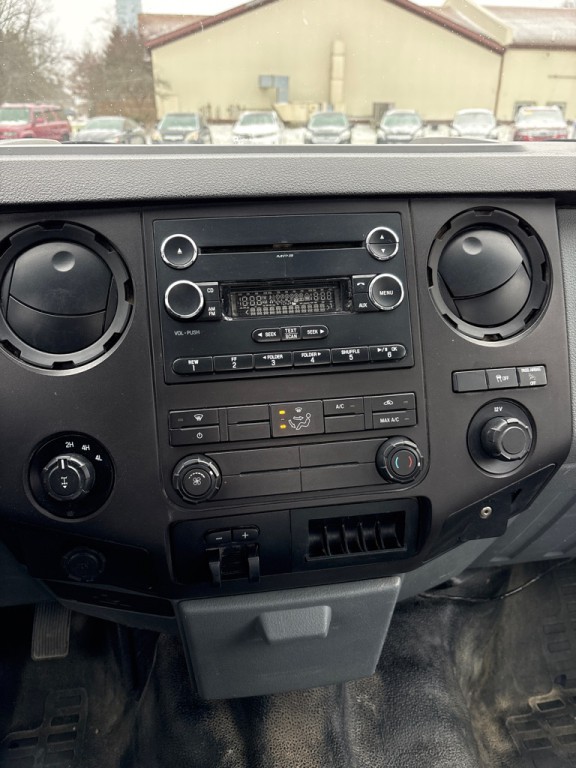 2015 Ford F-250 Image 15