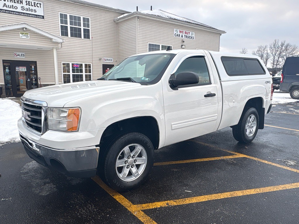 2011 GMC Sierra Image 2