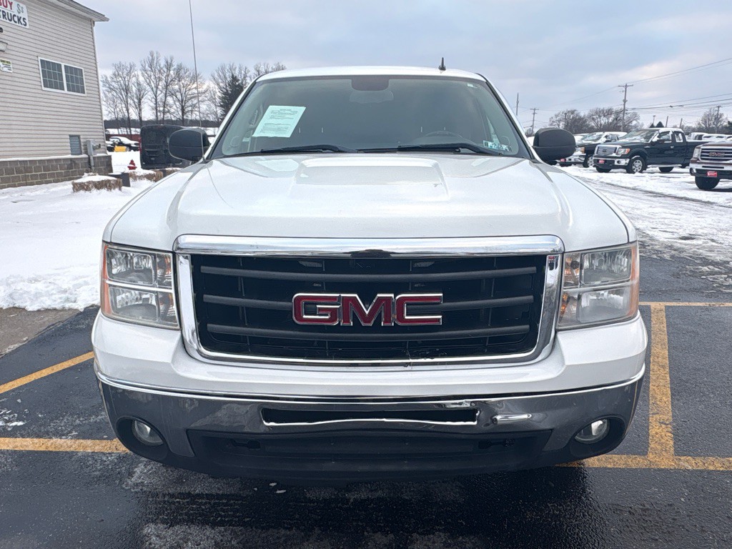 2011 GMC Sierra Image 3