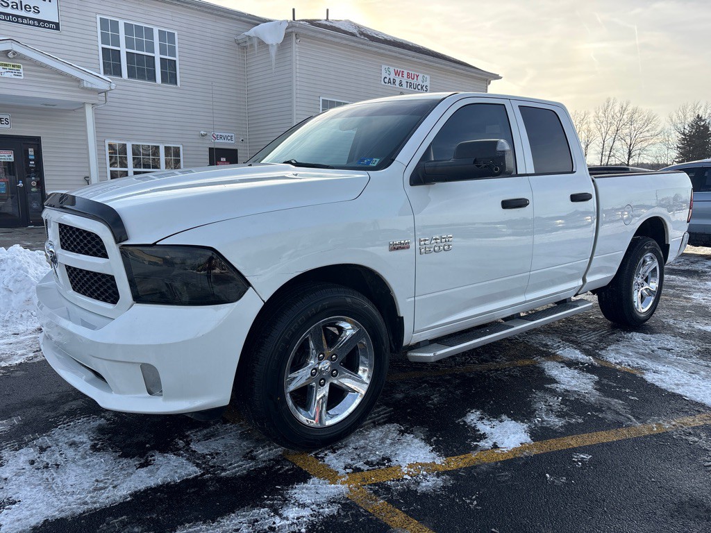 2014 RAM 1500 Image 2