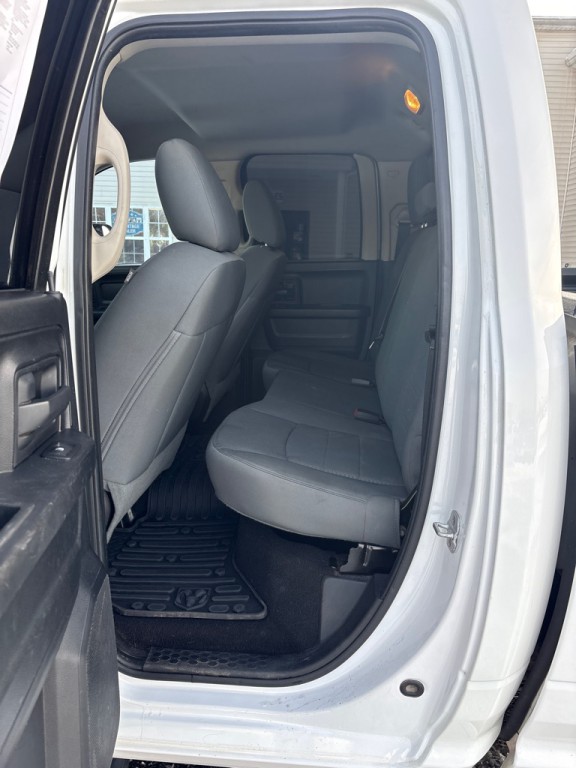 2014 RAM 1500 Image 10