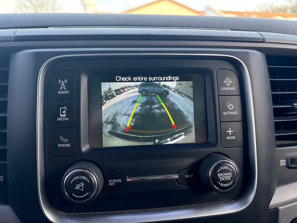 2014 RAM 1500 Image 17