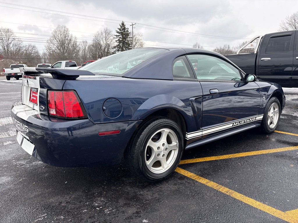 2002 Ford Mustang Image 6