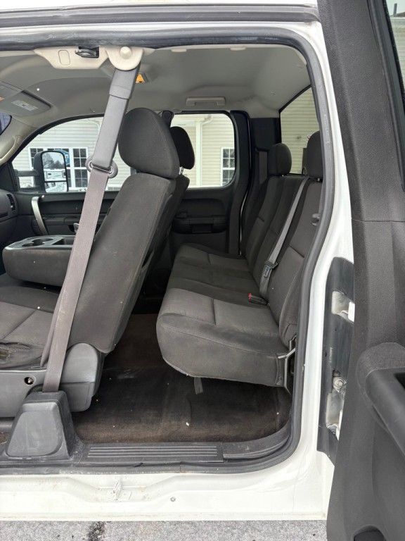 2011 Chevrolet Silverado 1500 Image 10