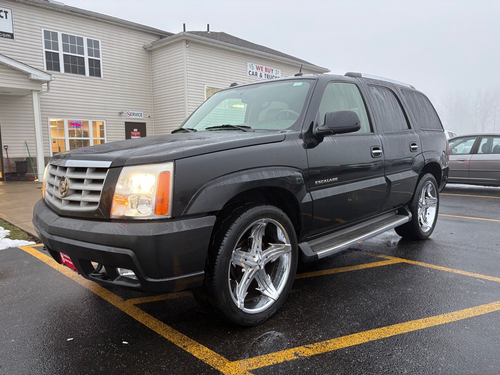 2005 Cadillac Escalade Image 2