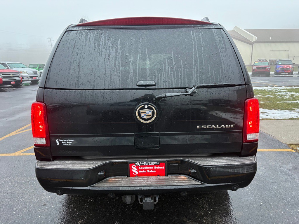 2005 Cadillac Escalade Image 7
