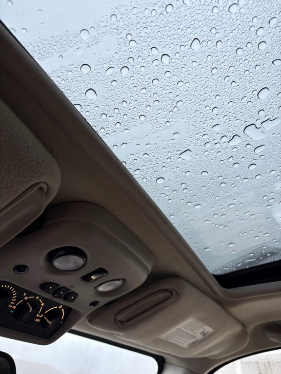 2005 Cadillac Escalade Image 19