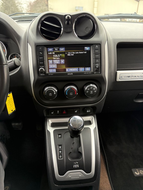 2014 Jeep Compass Image 15