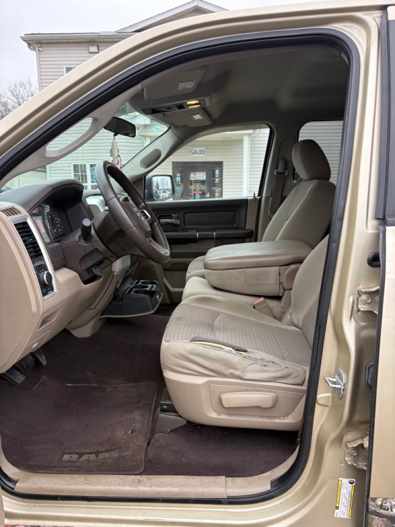 2011 Dodge Ram 1500 Image 9