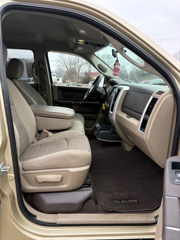2011 Dodge Ram 1500 Image 11