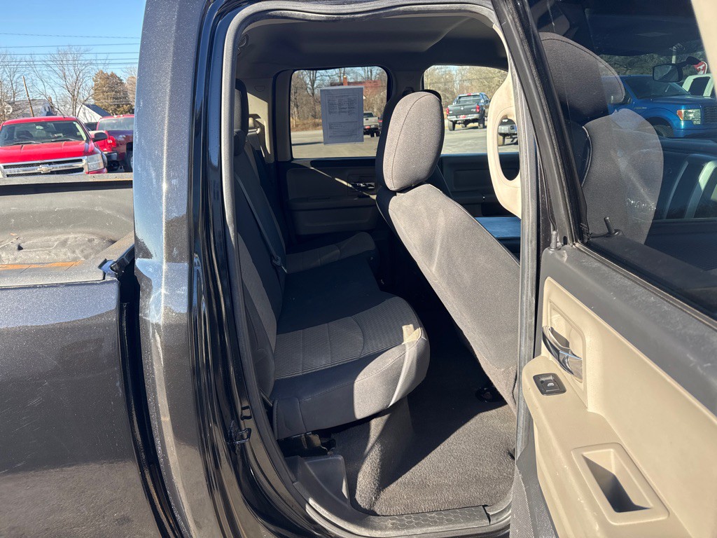 2011 Dodge Ram 1500 Image 12