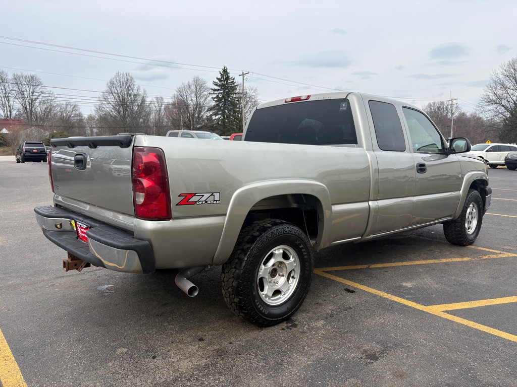 2003 Chevrolet Silverado 1500 Image 6