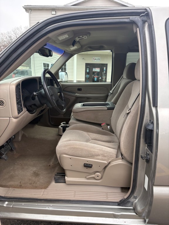 2003 Chevrolet Silverado 1500 Image 9