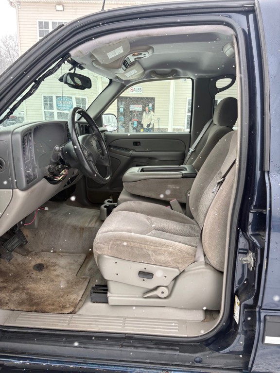 2005 Chevrolet Tahoe Image 9