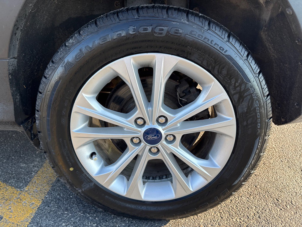 2018 Ford Escape Image 9