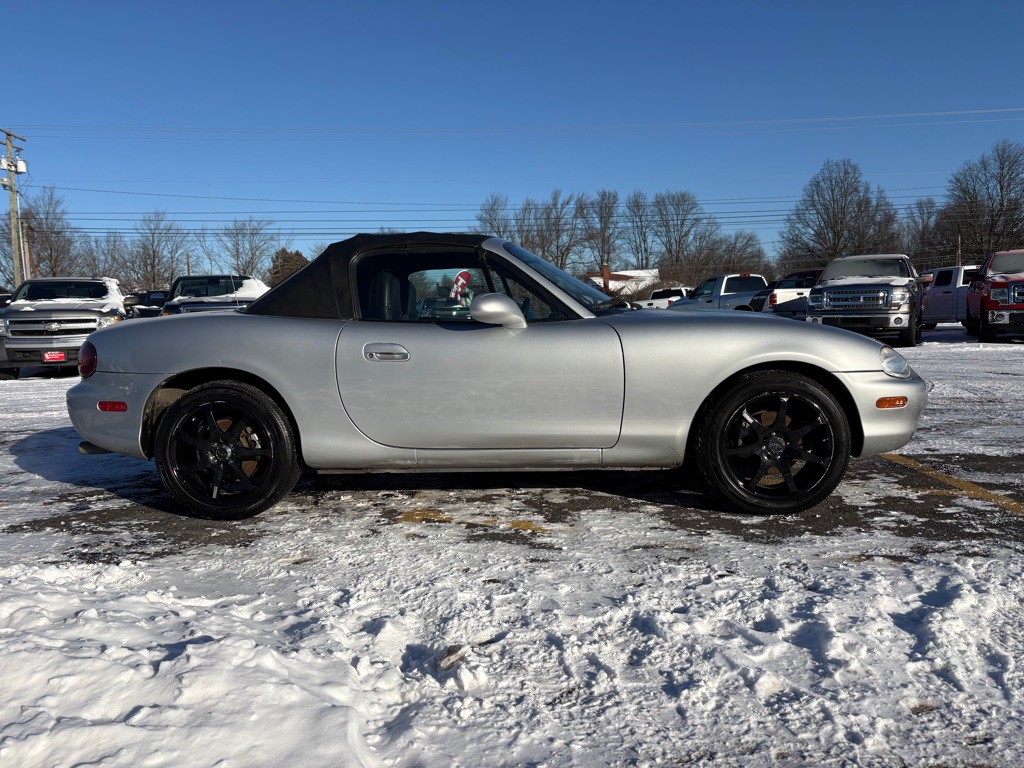 1999 Mazda MX-5 Miata Image 5