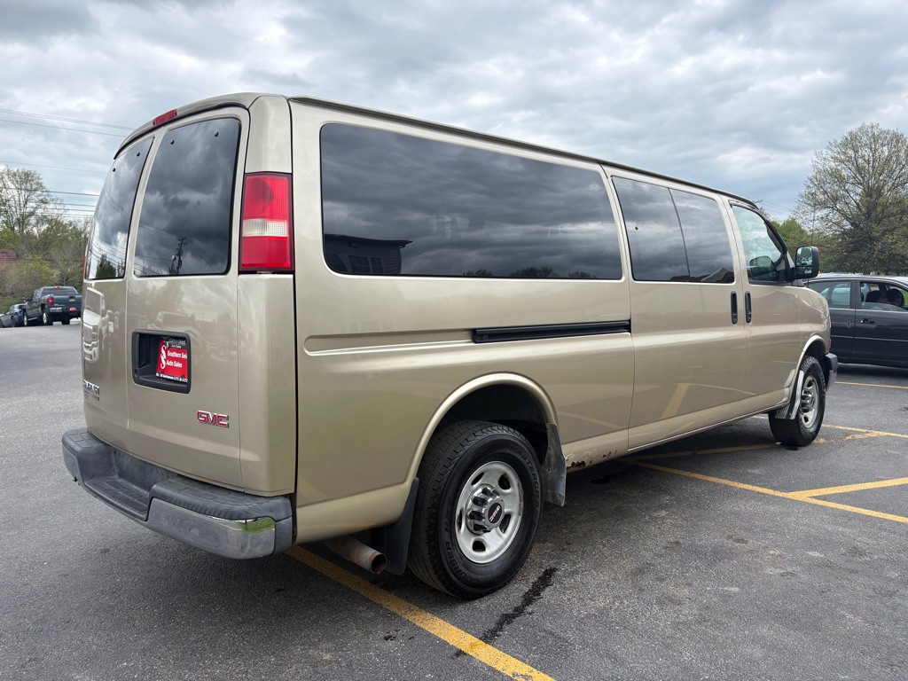 2008 GMC Savana Image 6