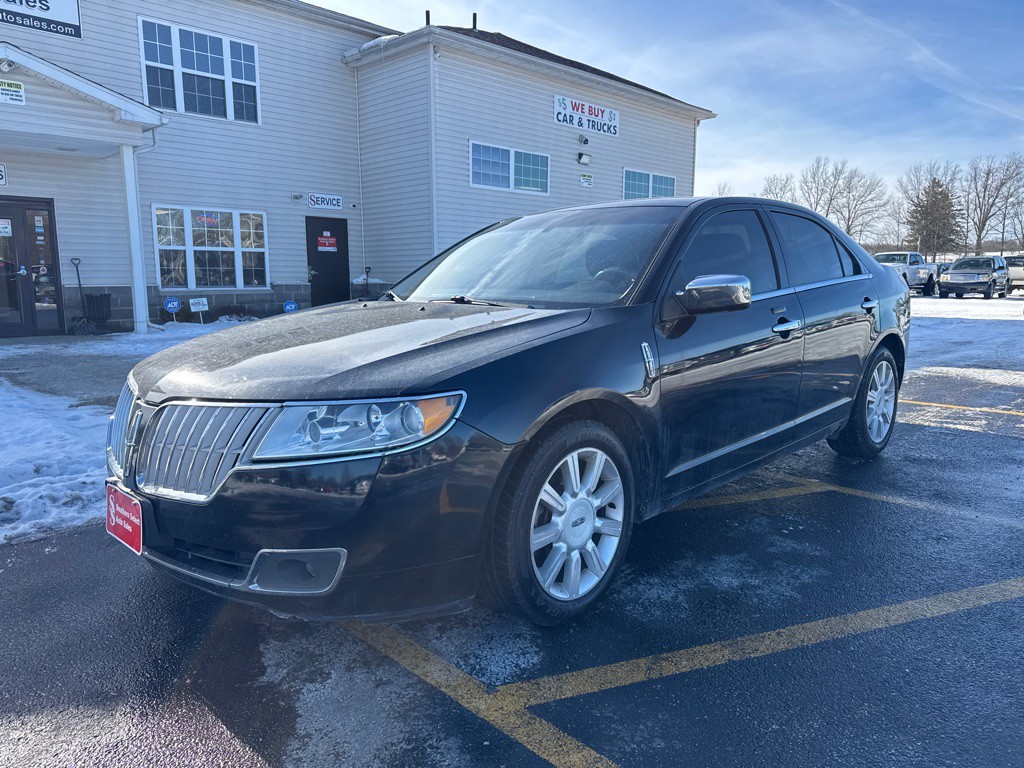 2012 Lincoln MKZ Image 2